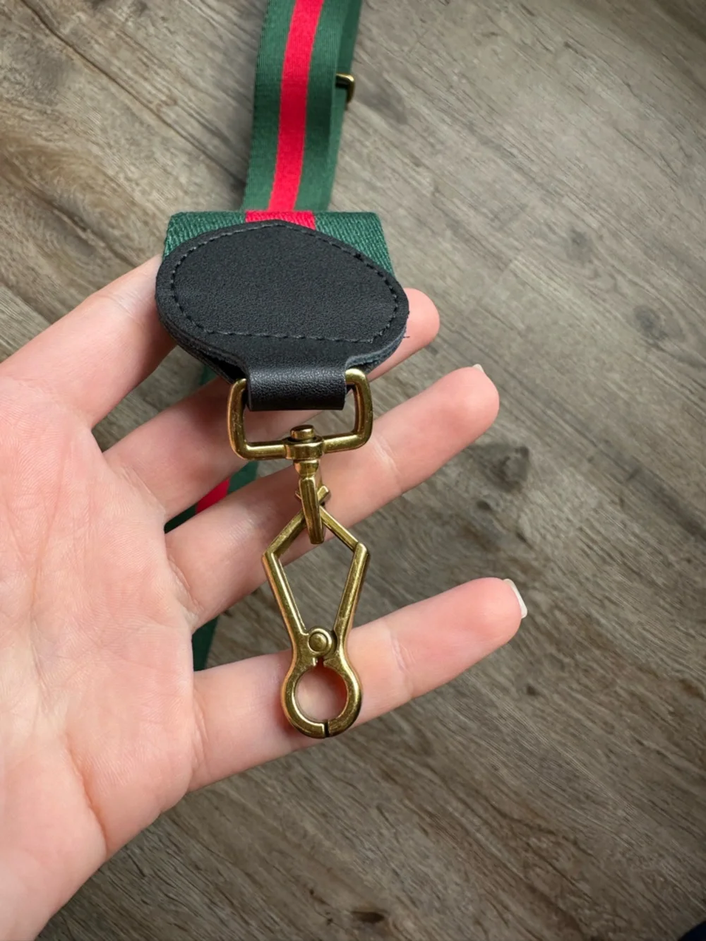 Gucci Green & Red Bag Strap - Picture 2 of 3